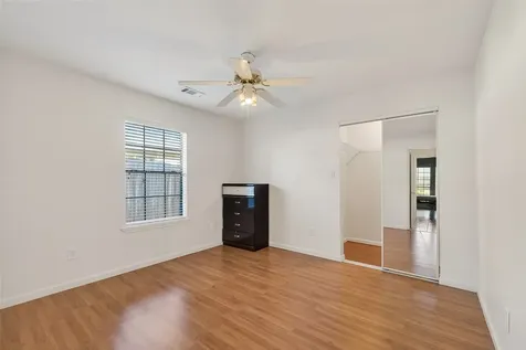 9927 Glenkirk Drive Houston TX 77089