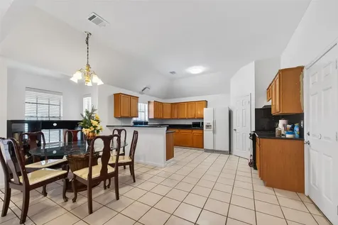 9927 Glenkirk Drive Houston TX 77089