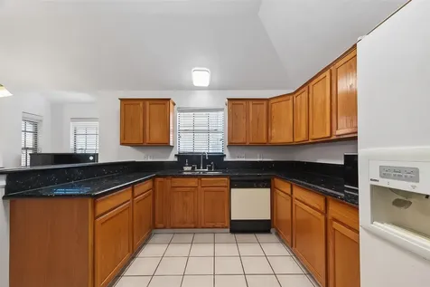 9927 Glenkirk Drive Houston TX 77089