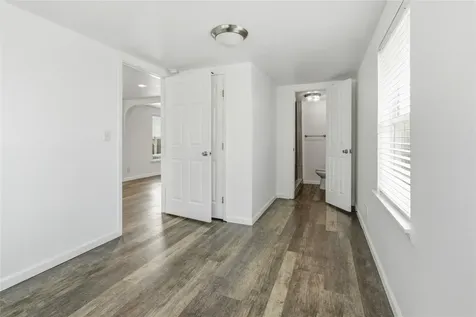 5515 Avenue R Galveston TX 77551