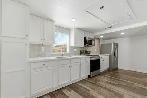 5515 Avenue R Galveston TX 77551
