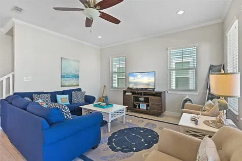 3827 Neptune Galveston TX 77554
