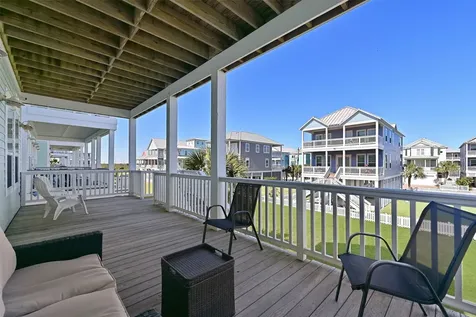 3827 Neptune Galveston TX 77554