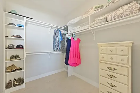 3827 Neptune Galveston TX 77554