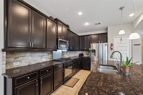 19 Roma Ridge Drive Missouri City TX 77459