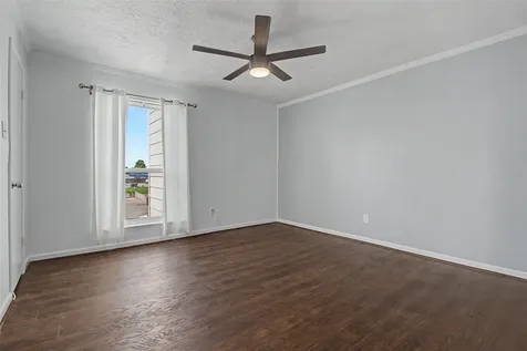 307 Yacht Club Lane 307 El Lago TX 77586