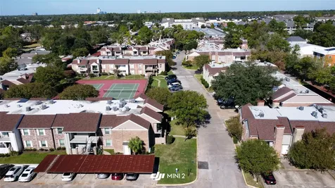 2800 Jeanetta Street 1209 Houston TX 77063