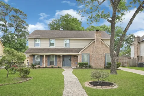 723 Loire Lane Houston TX 77090