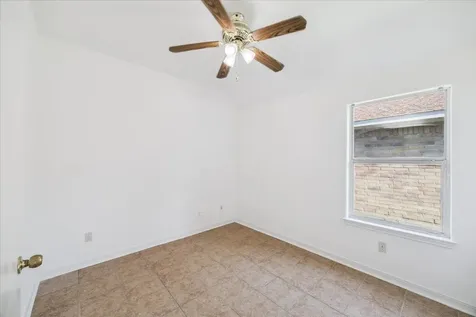 4010 Cary Creek Drive Baytown TX 77521
