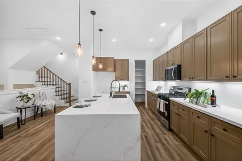 3003A Delano Street Houston TX 77004