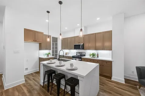3003A Delano Street Houston TX 77004