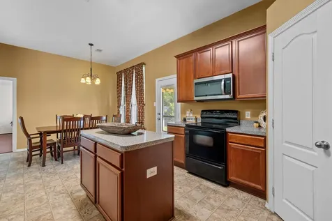 445 Decoster Boulevard Alvin TX 77511