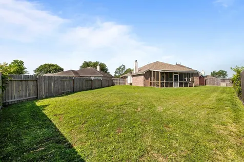 445 Decoster Boulevard Alvin TX 77511