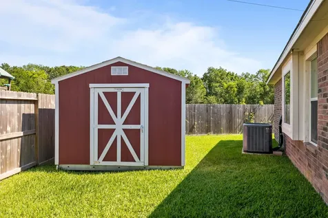 445 Decoster Boulevard Alvin TX 77511