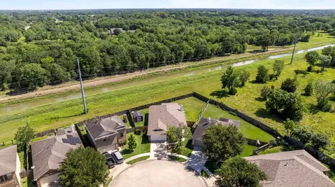 445 Decoster Boulevard Alvin TX 77511