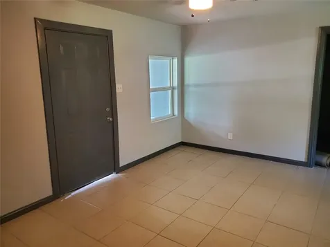 4833 Alvin Street Houston TX 77033
