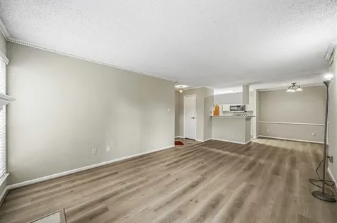 3770 Lovers Wood Lane 807 Houston TX 77014