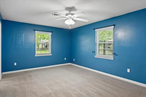11511 Cherry Point Drive Mont Belvieu TX 77535