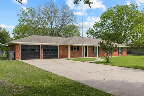 11511 Cherry Point Drive Mont Belvieu TX 77535