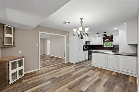 11511 Cherry Point Drive Mont Belvieu TX 77535