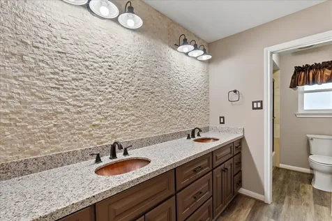 11511 Cherry Point Drive Mont Belvieu TX 77535