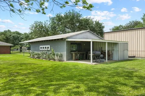 11511 Cherry Point Drive Mont Belvieu TX 77535