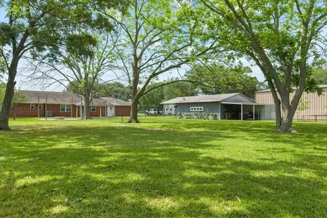 11511 Cherry Point Drive Mont Belvieu TX 77535
