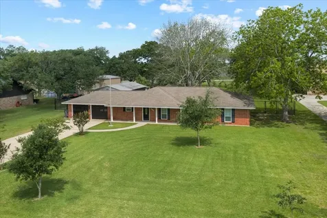 11511 Cherry Point Drive Mont Belvieu TX 77535