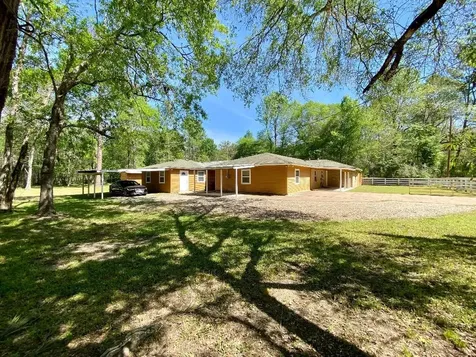 10451 N Essex Drive Conroe TX 77302