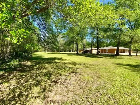 10451 N Essex Drive Conroe TX 77302