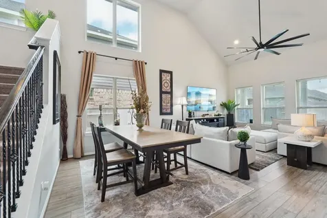 10126 Bayou Oaks Drive Conroe TX 77385-2113
