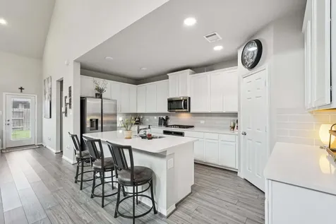 10126 Bayou Oaks Drive Conroe TX 77385-2113