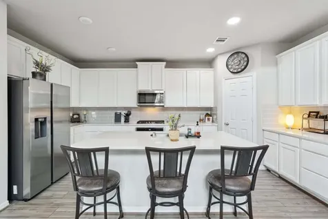10126 Bayou Oaks Drive Conroe TX 77385-2113