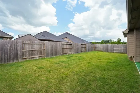 10126 Bayou Oaks Drive Conroe TX 77385-2113