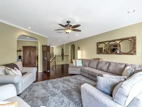 8310 Crescent Knolls Drive Richmond TX 77406