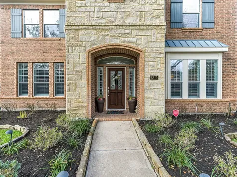 8310 Crescent Knolls Drive Richmond TX 77406