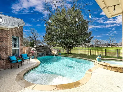 8310 Crescent Knolls Drive Richmond TX 77406