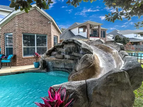 8310 Crescent Knolls Drive Richmond TX 77406