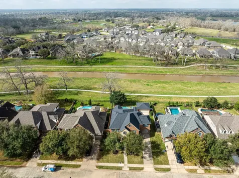 8310 Crescent Knolls Drive Richmond TX 77406