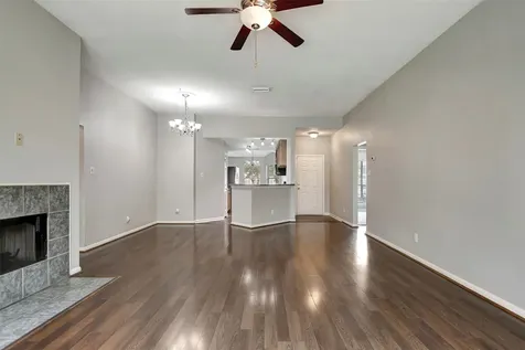 1930 Greenbriar Colony Drive Houston TX 77032