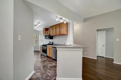 1930 Greenbriar Colony Drive Houston TX 77032