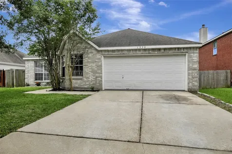 1930 Greenbriar Colony Drive Houston TX 77032