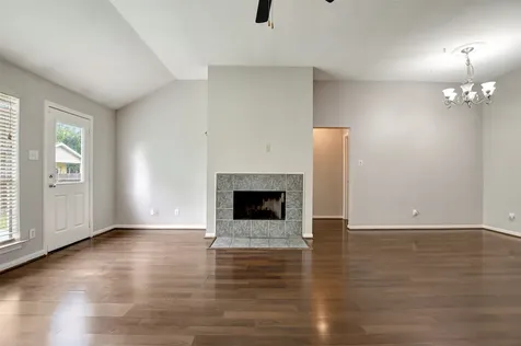 1930 Greenbriar Colony Drive Houston TX 77032