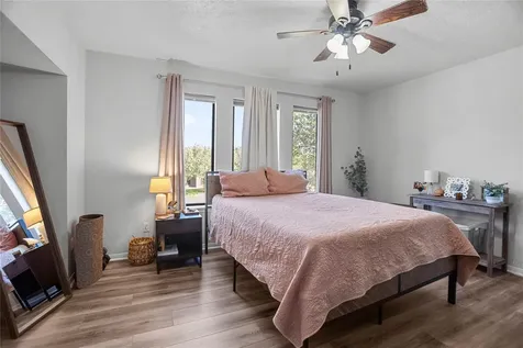 12315 Fisher Drive Mont Belvieu TX 77523