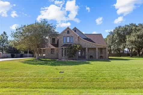 12315 Fisher Drive Mont Belvieu TX 77523