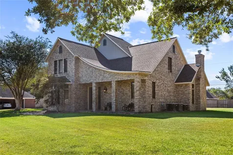 12315 Fisher Drive Mont Belvieu TX 77523