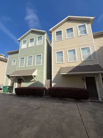 1828 Fletcher Street Houston TX 77009