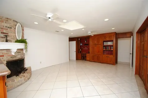 1006 Baymeadow Drive Houston TX 77062