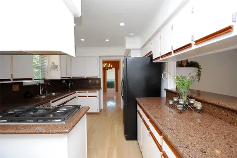 1006 Baymeadow Drive Houston TX 77062