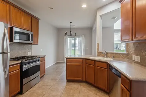 13600 Breton Ridge Street 30c Houston TX 77070